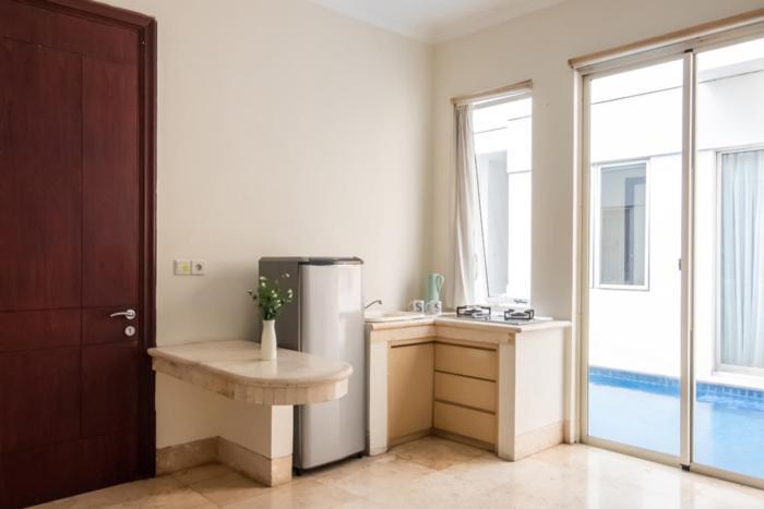 Twospaces Living At The Unit Residence Джакарта Екстериор снимка